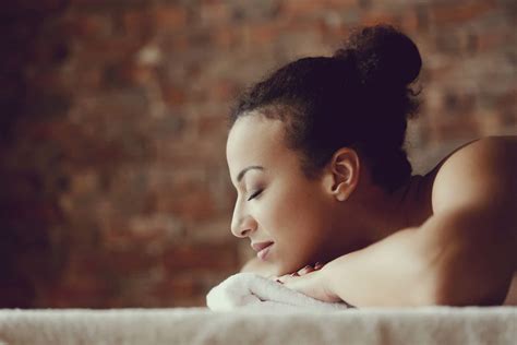 Massagem Sensual de Corpo Inteiro Massagem sexual São Roque